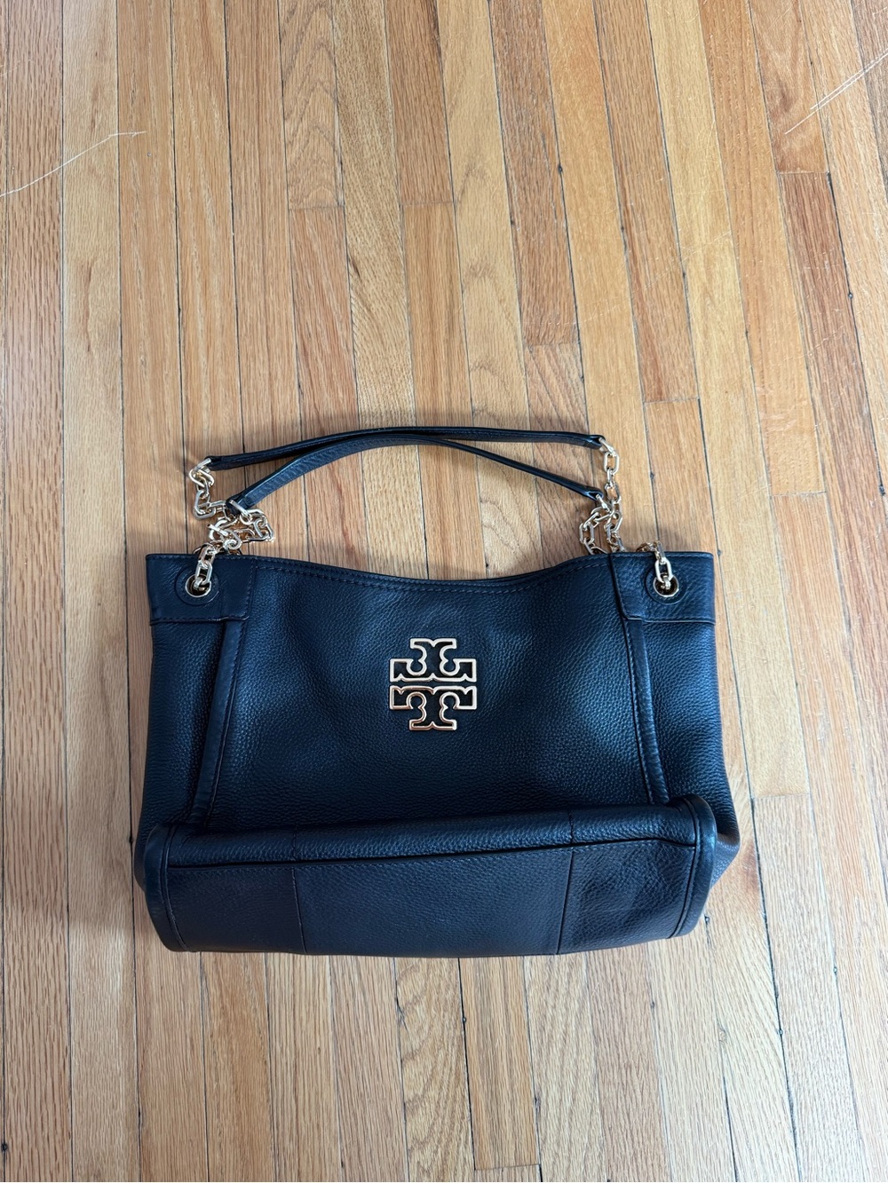 Tory Burch Britten small slouchy tote